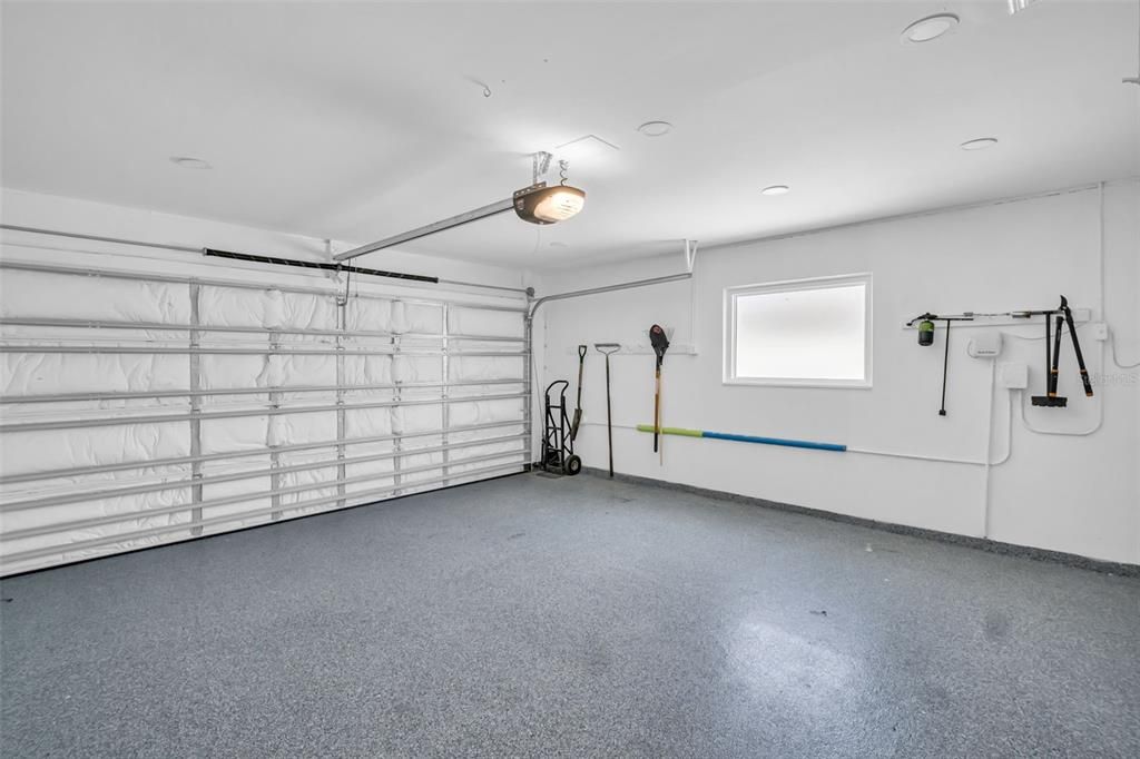 Garage, Interior, Recessed Lighting