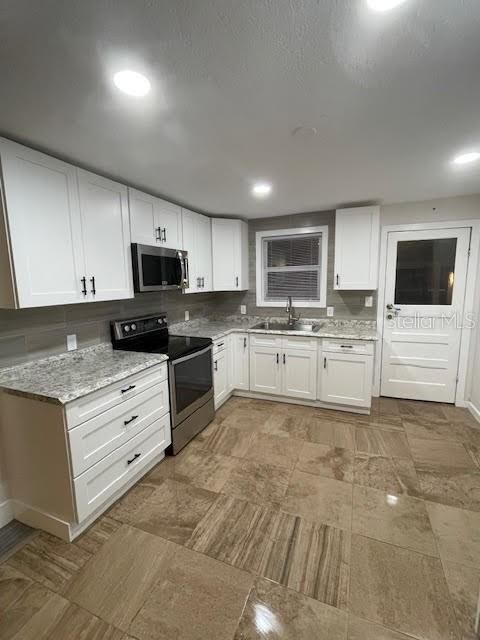 Interior, Kitchen, Recessed Lighting