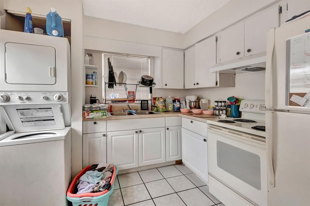 Interior, Kitchen, Washer