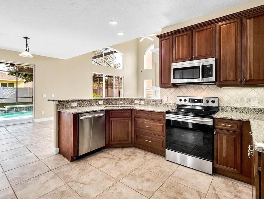 Interior, Kitchen, Pendant Lights, Recessed Lighting, Stainless Steel Appliances