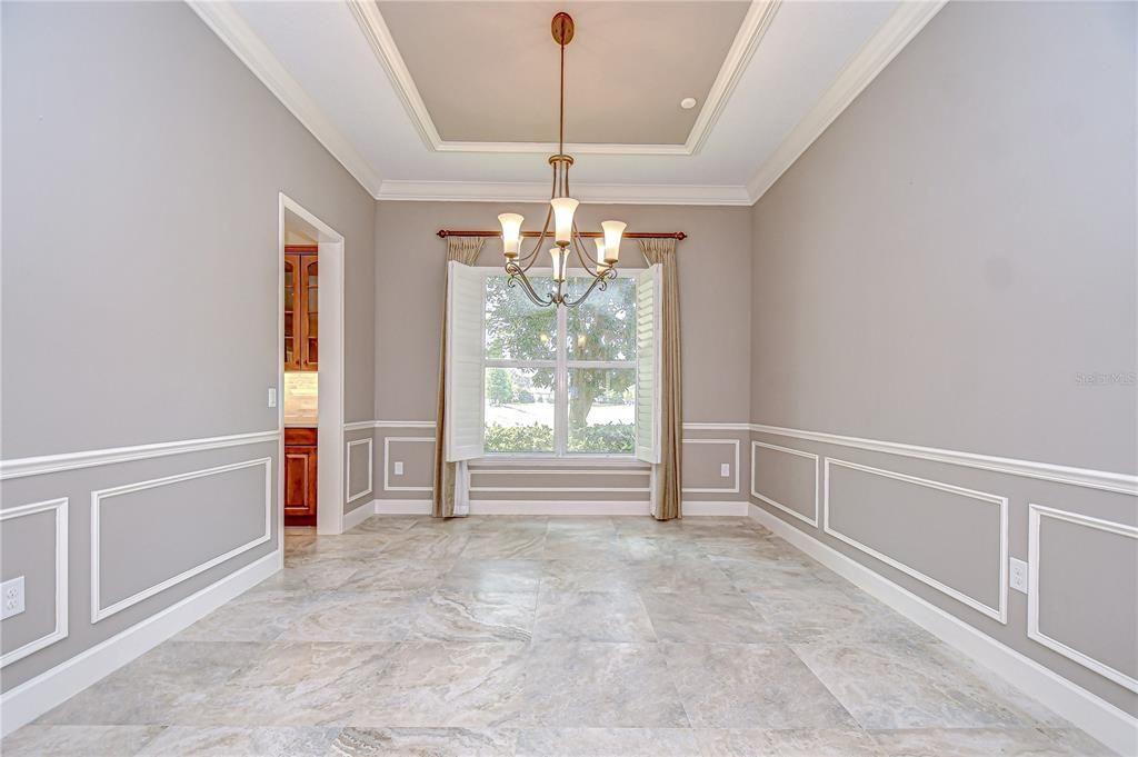 Chandelier, Empty room, Interior