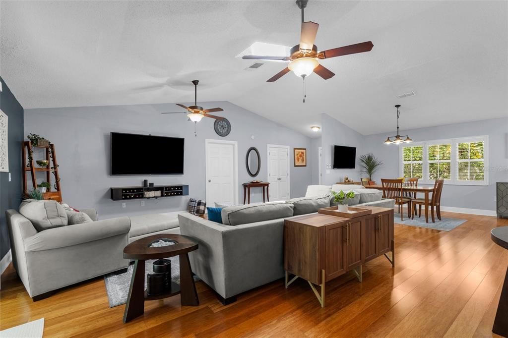 Dining room, Interior, Living room, Pendant Lights, Wood Texture Flooring