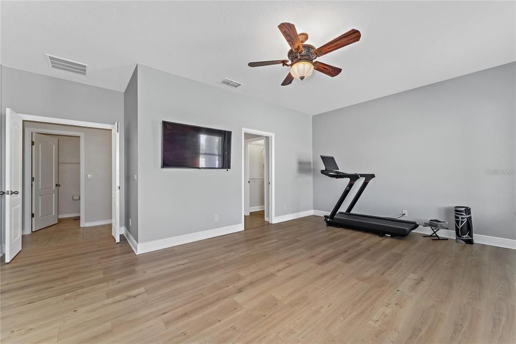 Fitness Equipment, Interior, Wood Texture Flooring