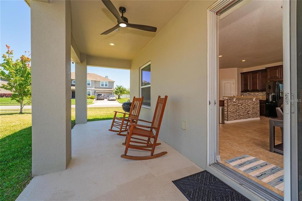 Exterior, Outdoor Kitchen, Recessed Lighting