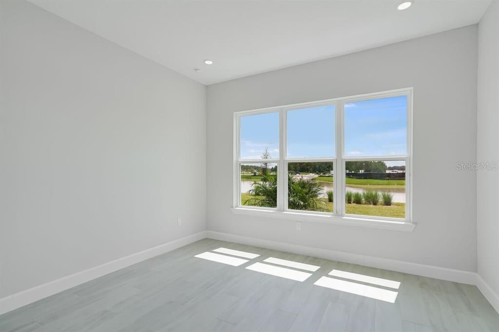 Empty room, Interior, Recessed Lighting, Water, Wood Texture Flooring