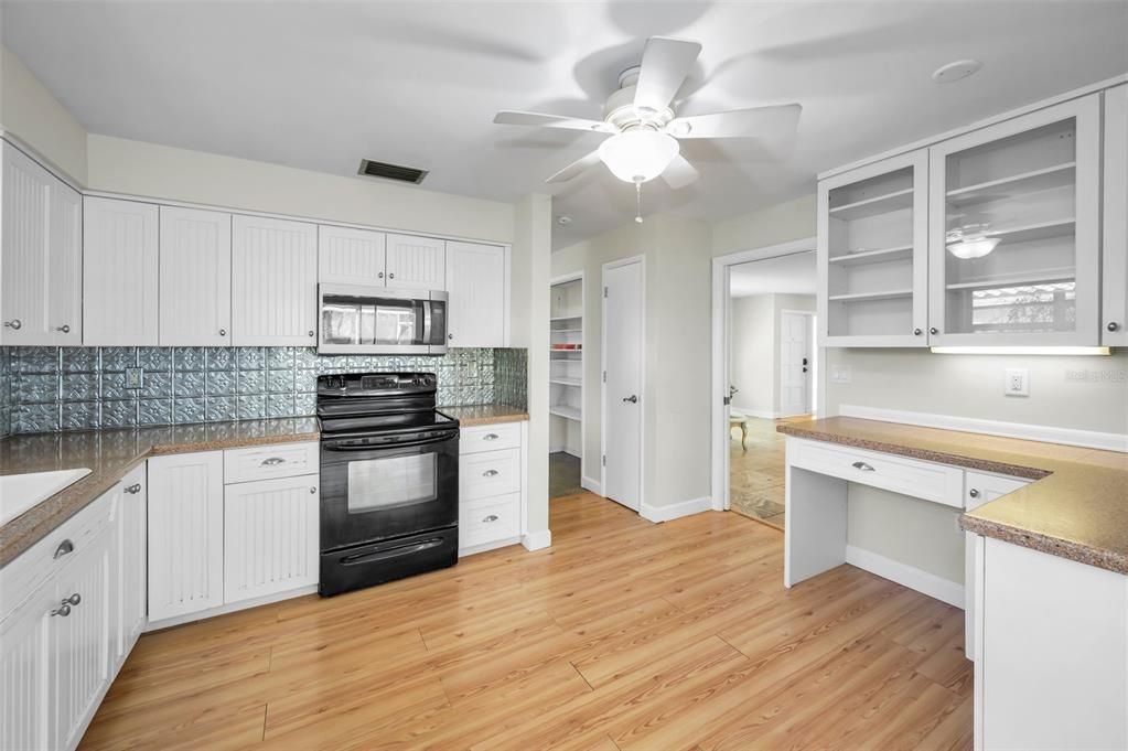 Interior, Kitchen, Wood Texture Flooring