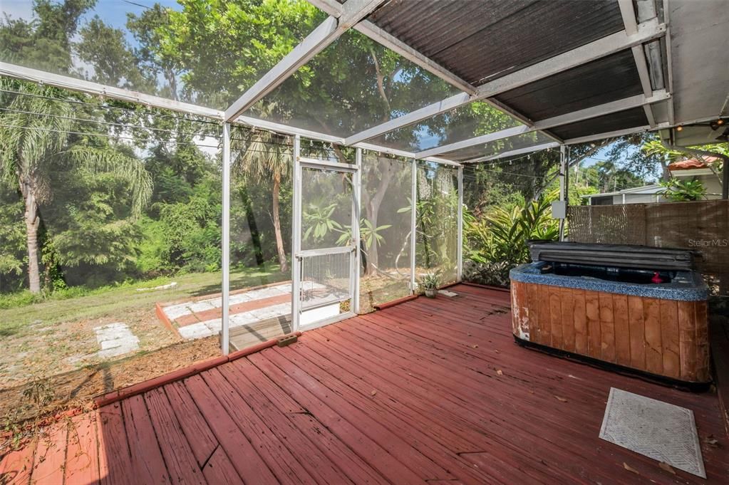 Glass Ceilings, Hot Tub, Interior, Sun Room, Wood Texture Flooring