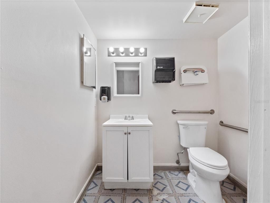 Bathroom, Interior