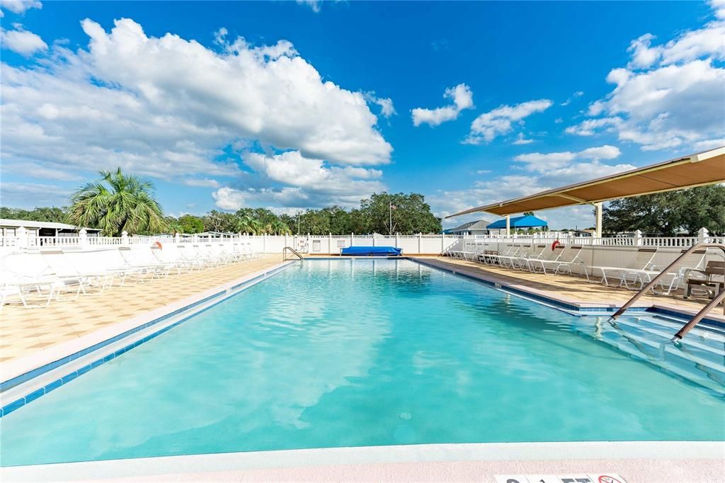 Exterior, Pool