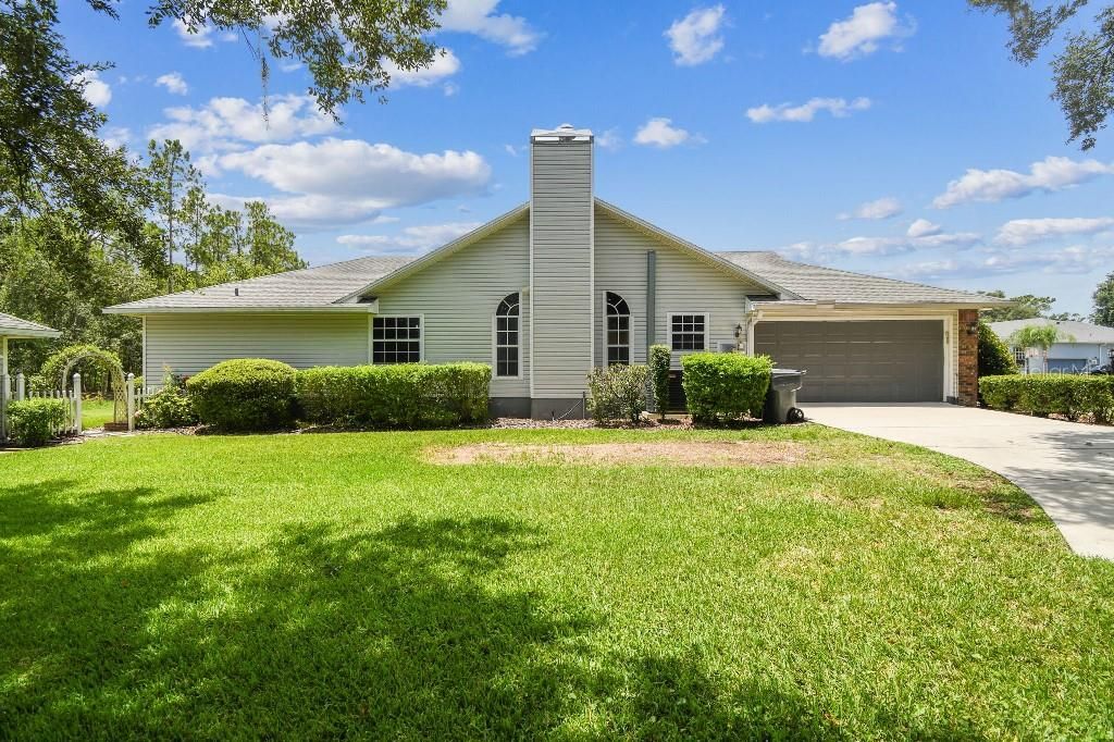 Attached, Backyard, Exterior, Facade, Ranch
