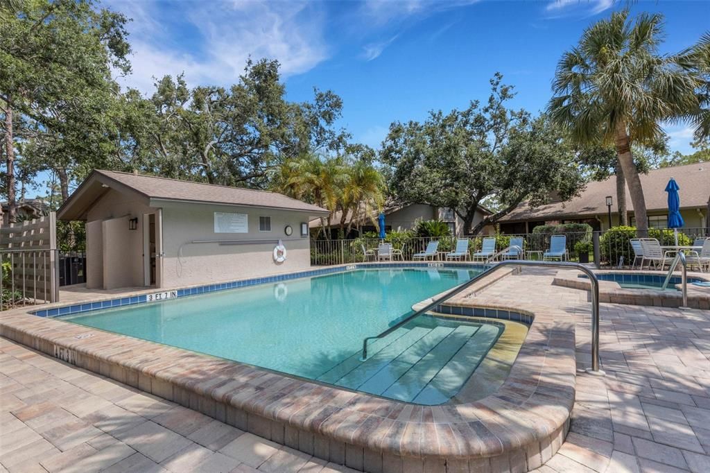 Exterior, Pool