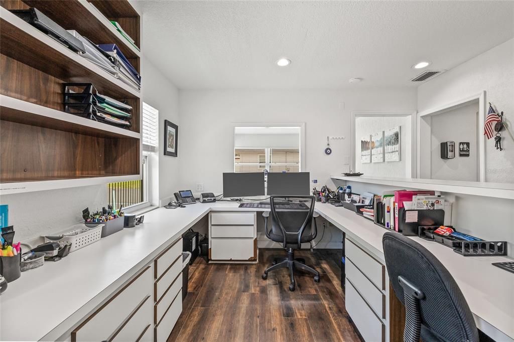 Home Office, Interior, Recessed Lighting, Wood Texture Flooring