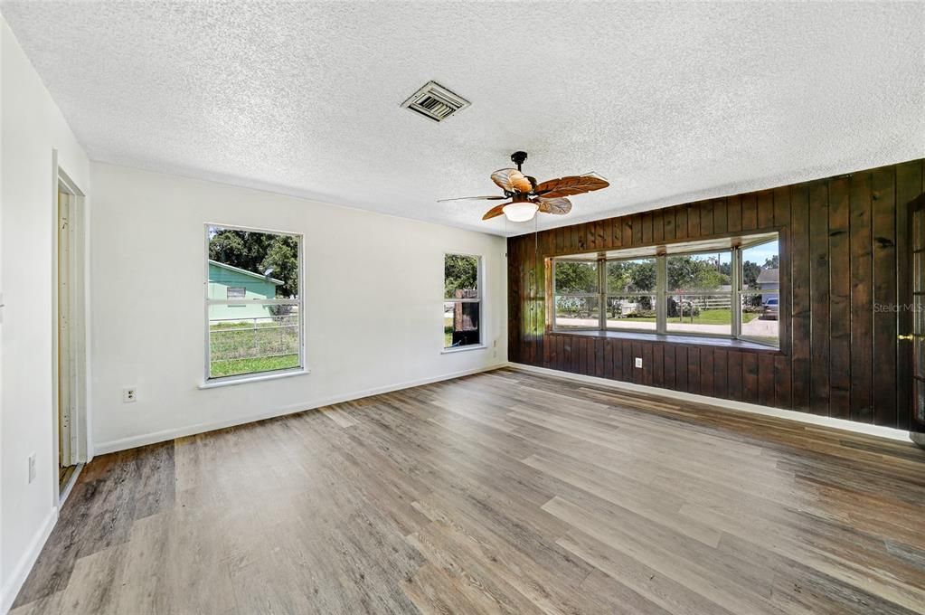 Empty room, Interior, Wood Texture Flooring, Wooden Walls
