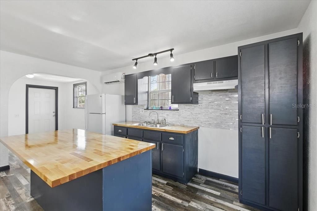 Interior, Kitchen, Wood Texture Flooring