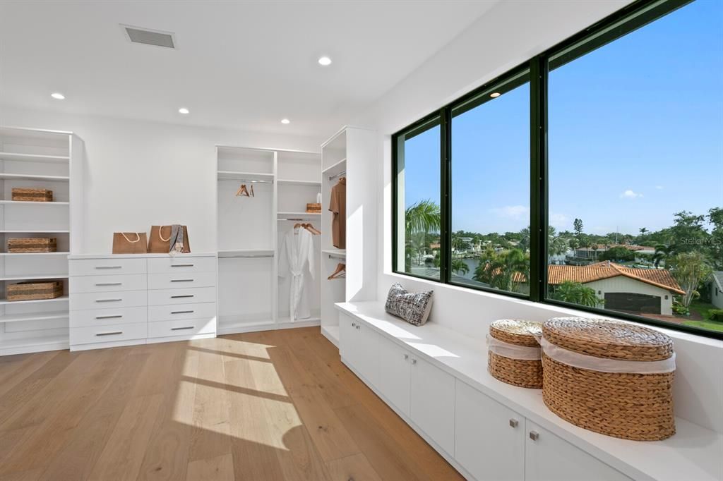 Interior, Recessed Lighting, Walk-in Closets, Wood Texture Flooring