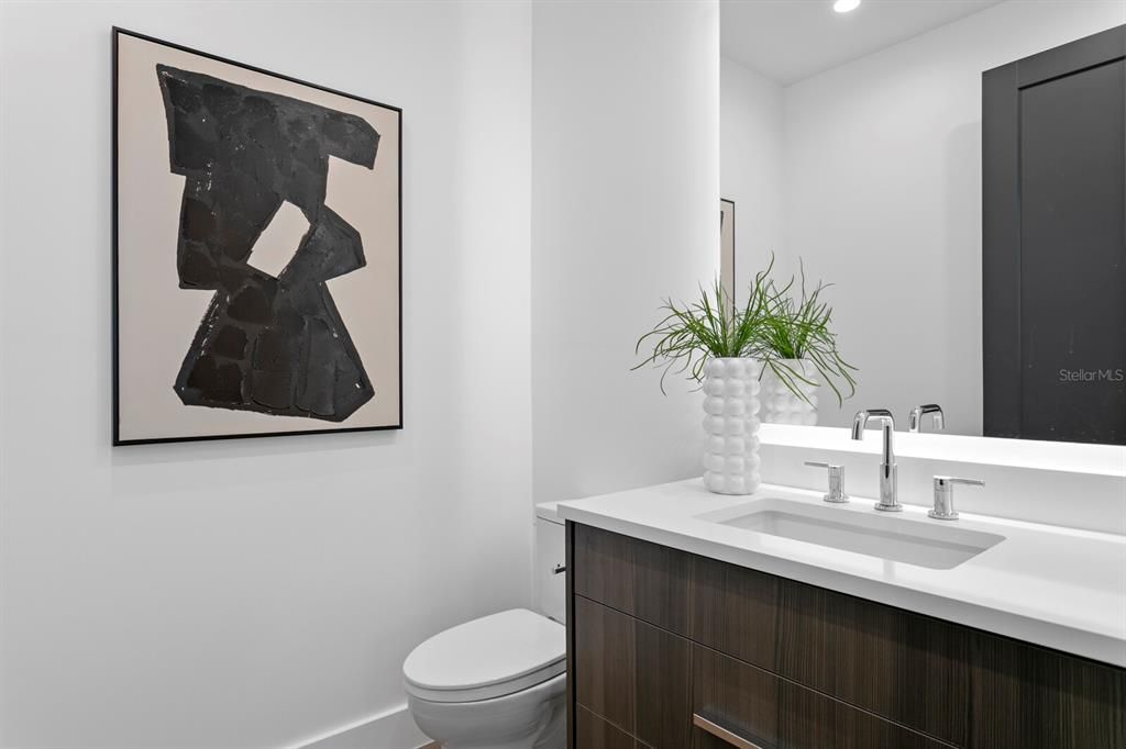 Bathroom, Interior, Recessed Lighting