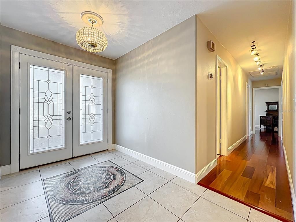 Chandelier, Interior, Wood Texture Flooring