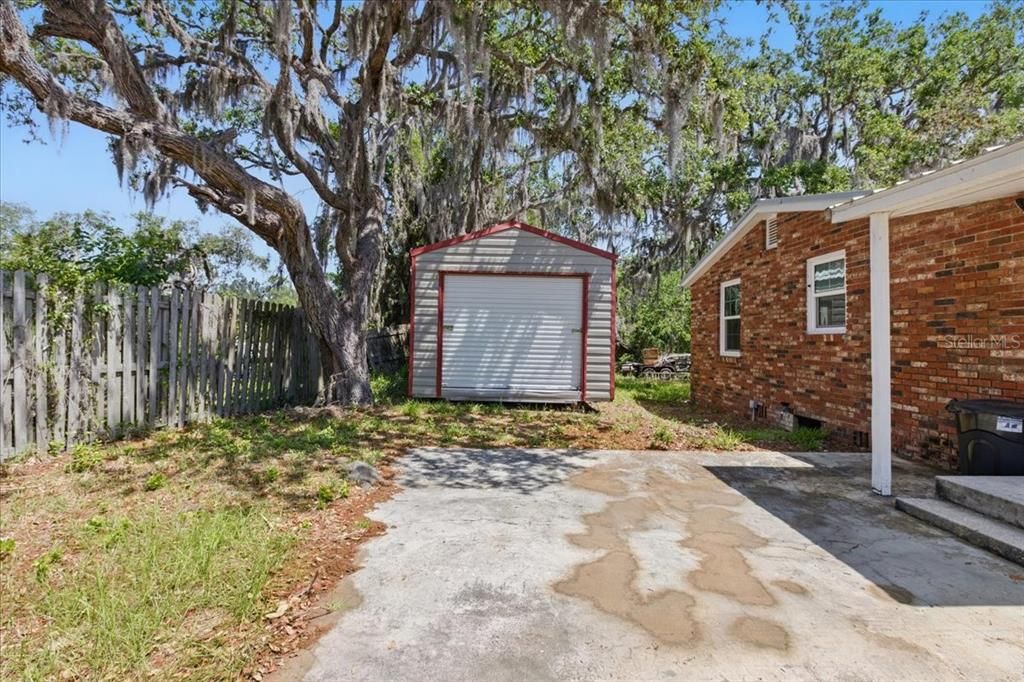 Backyard, Detached Garage, Exterior