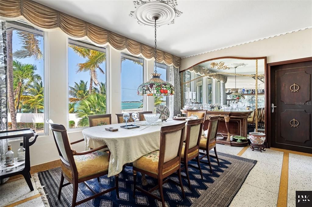 Dining room, Interior, Pendant Lights, Water