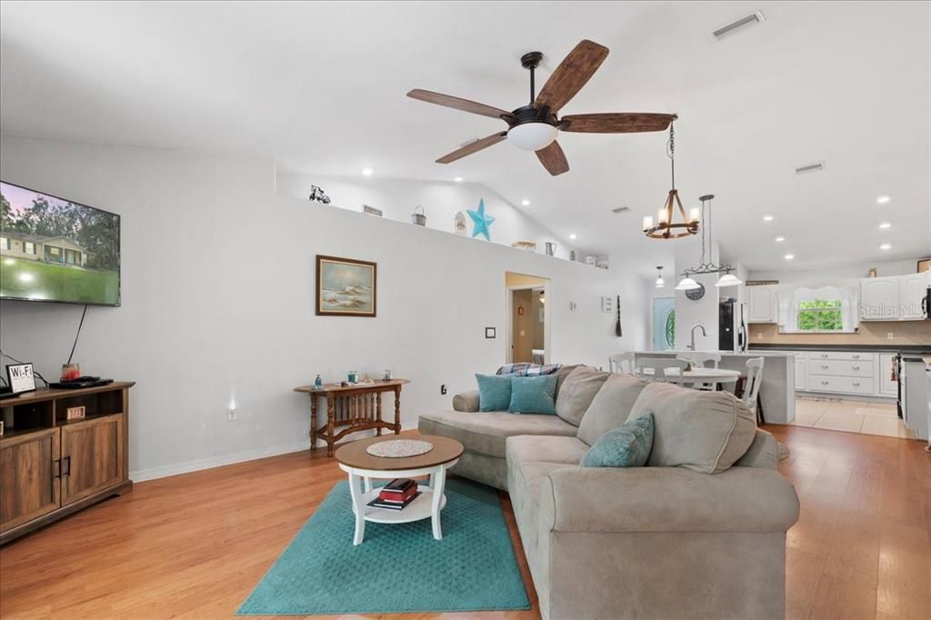 Dining room, Interior, Kitchen, Living room, Pendant Lights, Recessed Lighting, Wood Texture Flooring
