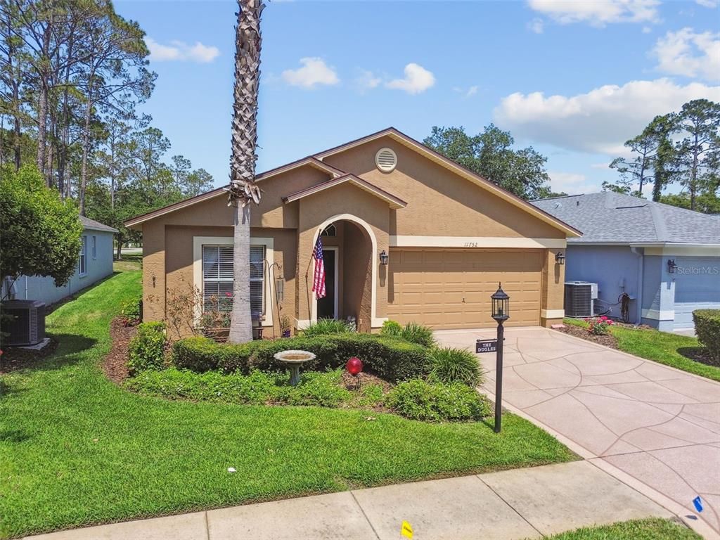 Detached Garage, Exterior, Facade, Ranch