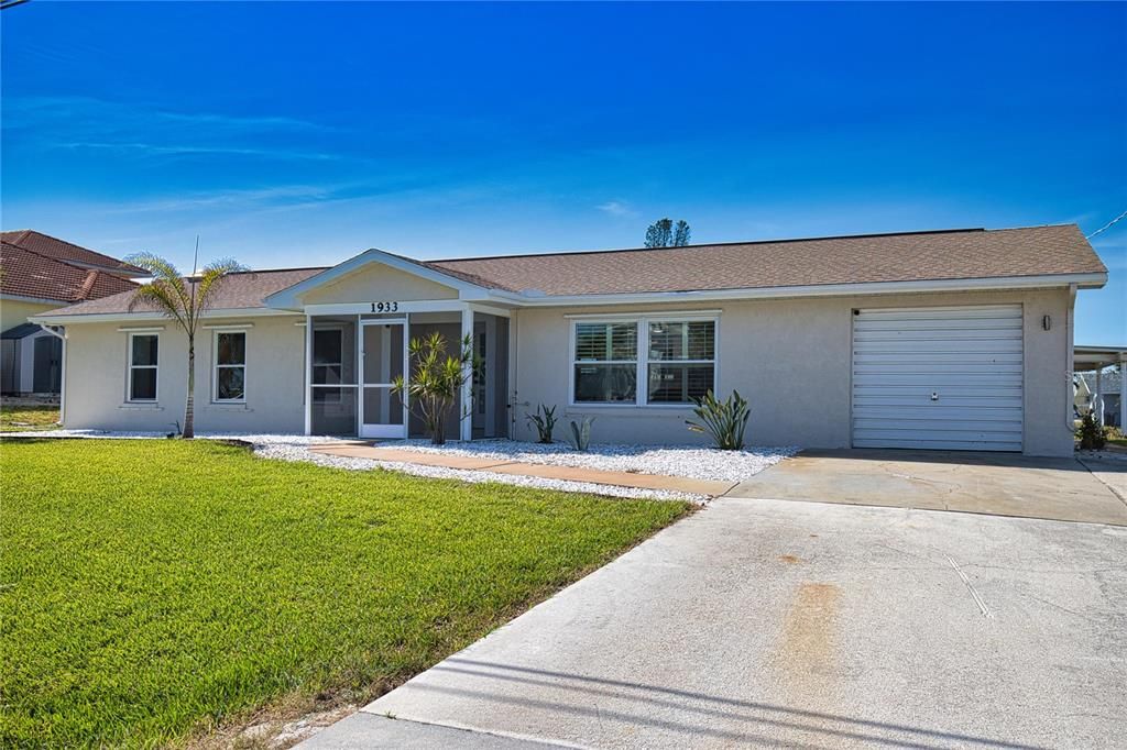 Attached, Backyard, Exterior, Facade, Ranch
