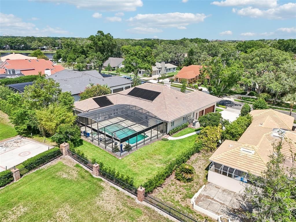 Exterior, Drone