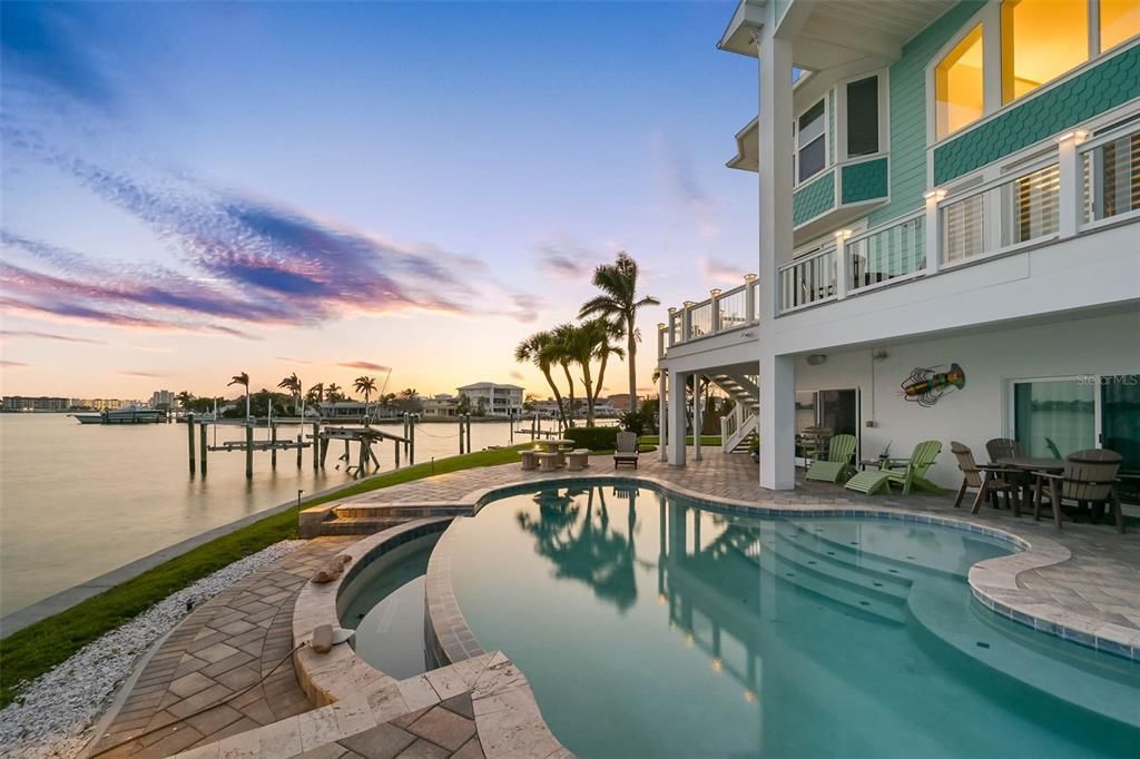 Exterior, Pool, Water