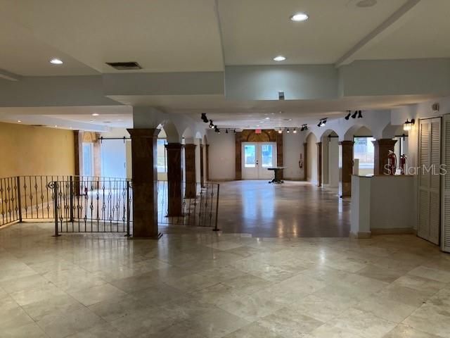 Interior, Recessed Lighting