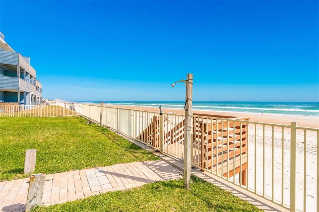 Backyard, Exterior, Water