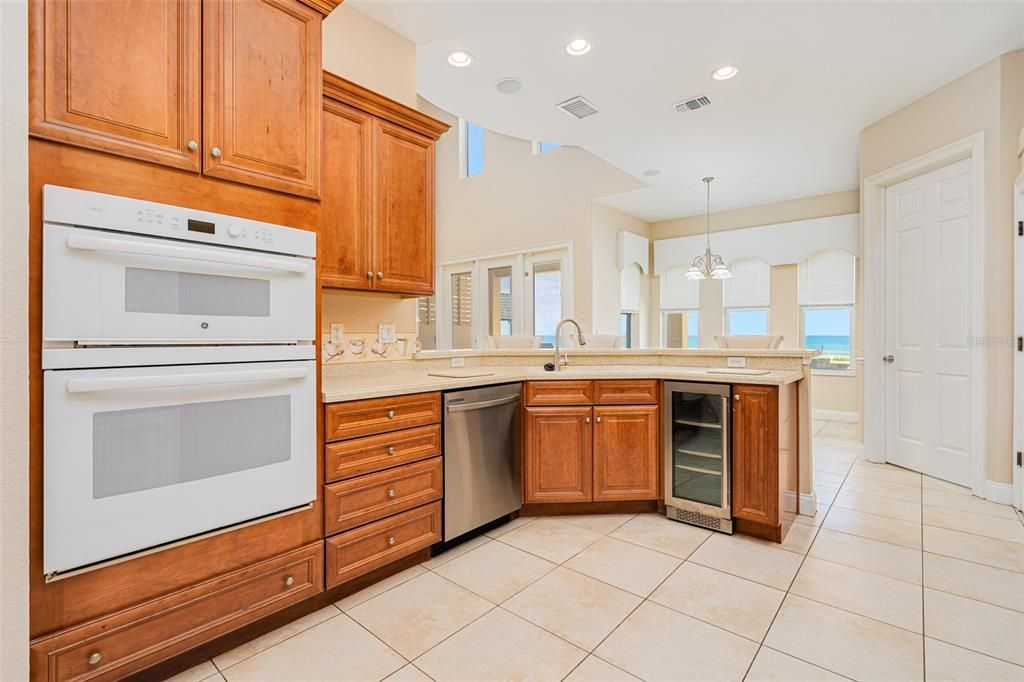 Interior, Kitchen, Pendant Lights, Recessed Lighting, Stainless Steel Appliances, Water