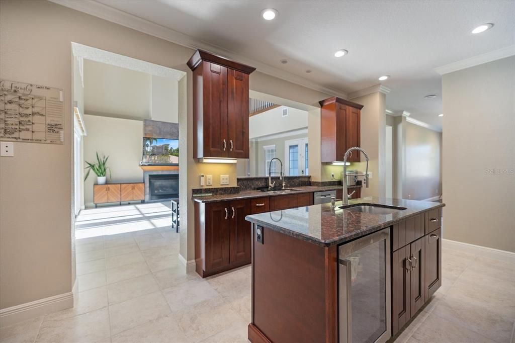 Fireplace, Interior, Kitchen, Recessed Lighting