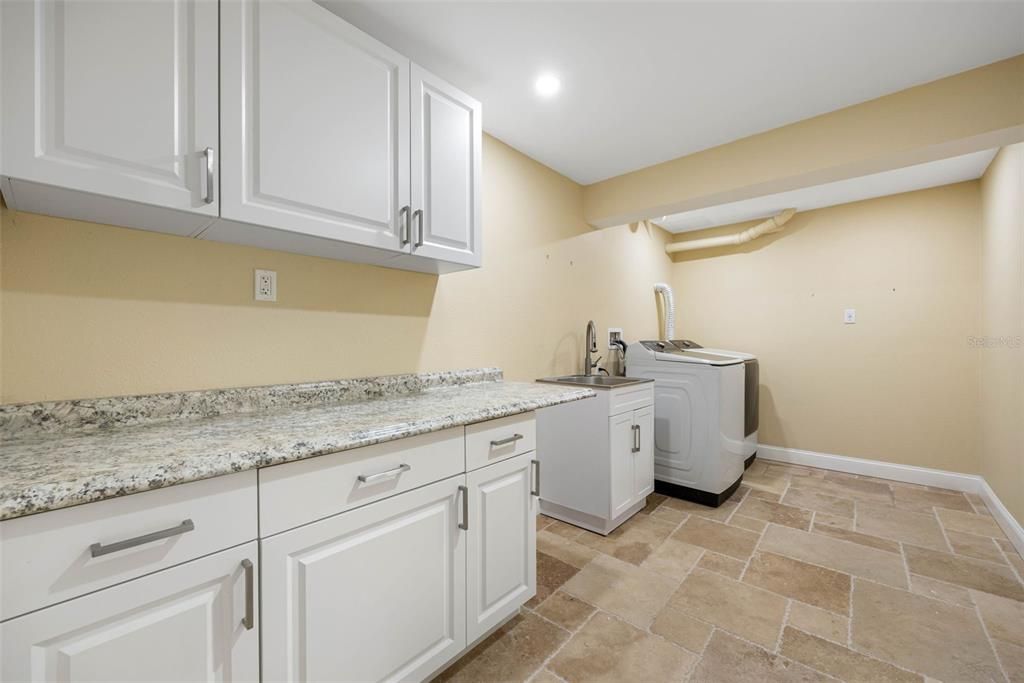 Interior, Recessed Lighting, Washer