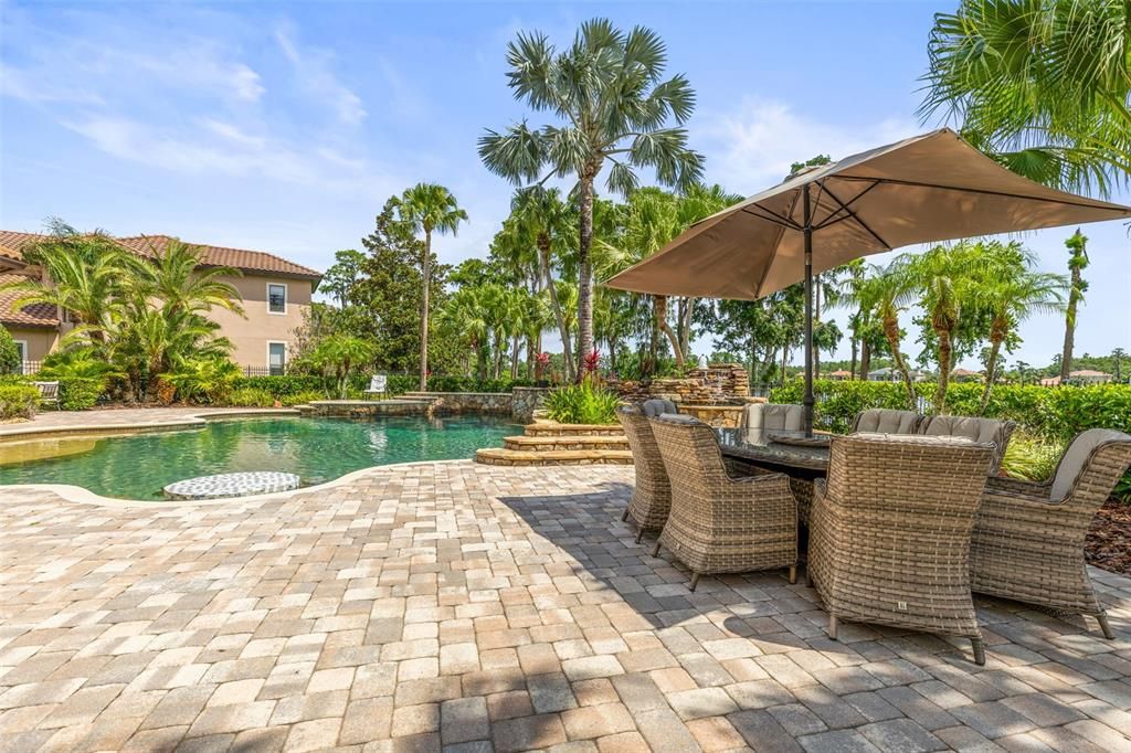 Exterior, Pool