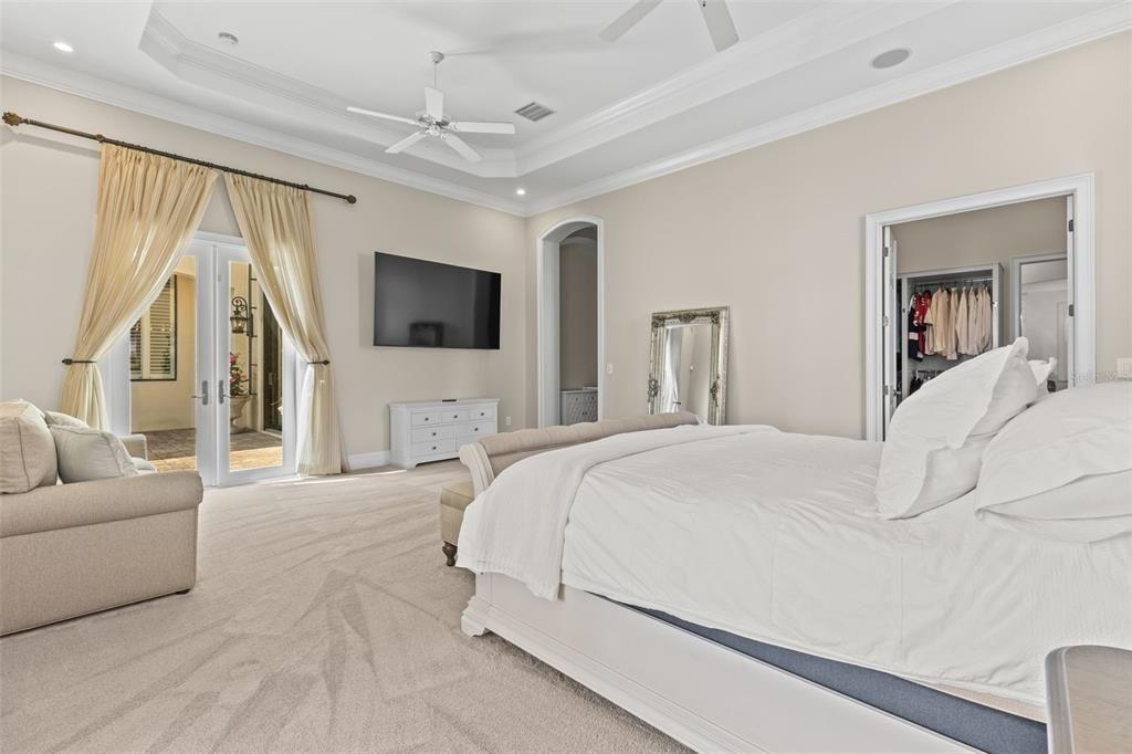 Bedroom, Interior, Recessed Lighting