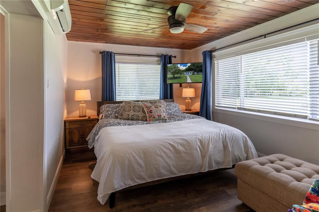 Bedroom, Interior, Wooden Ceilings, Wood Texture Flooring