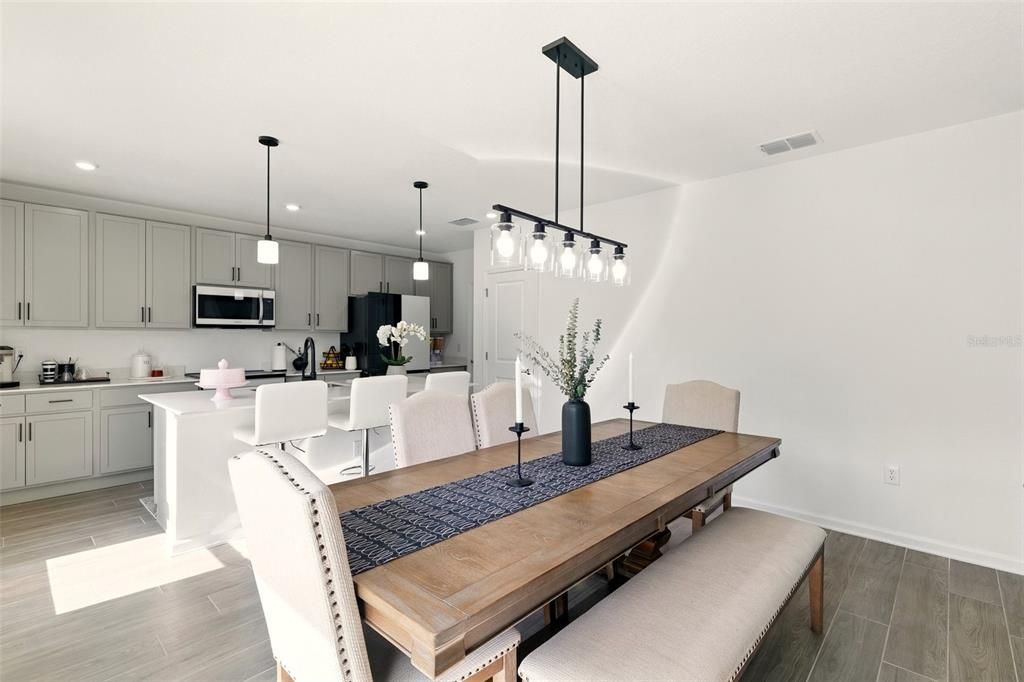 Dining room, Interior, Kitchen, Pendant Lights, Recessed Lighting, Wood Texture Flooring