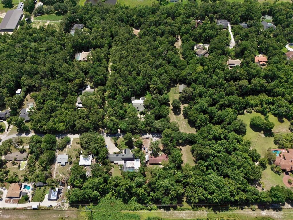 Exterior, Drone
