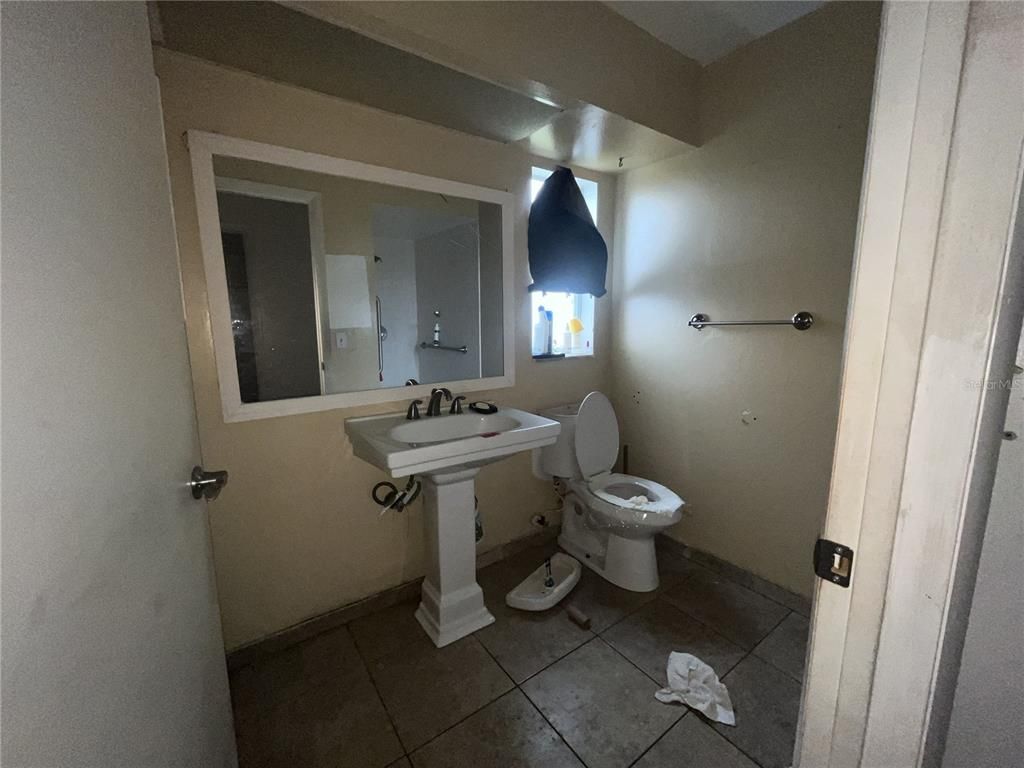 Bathroom, Interior