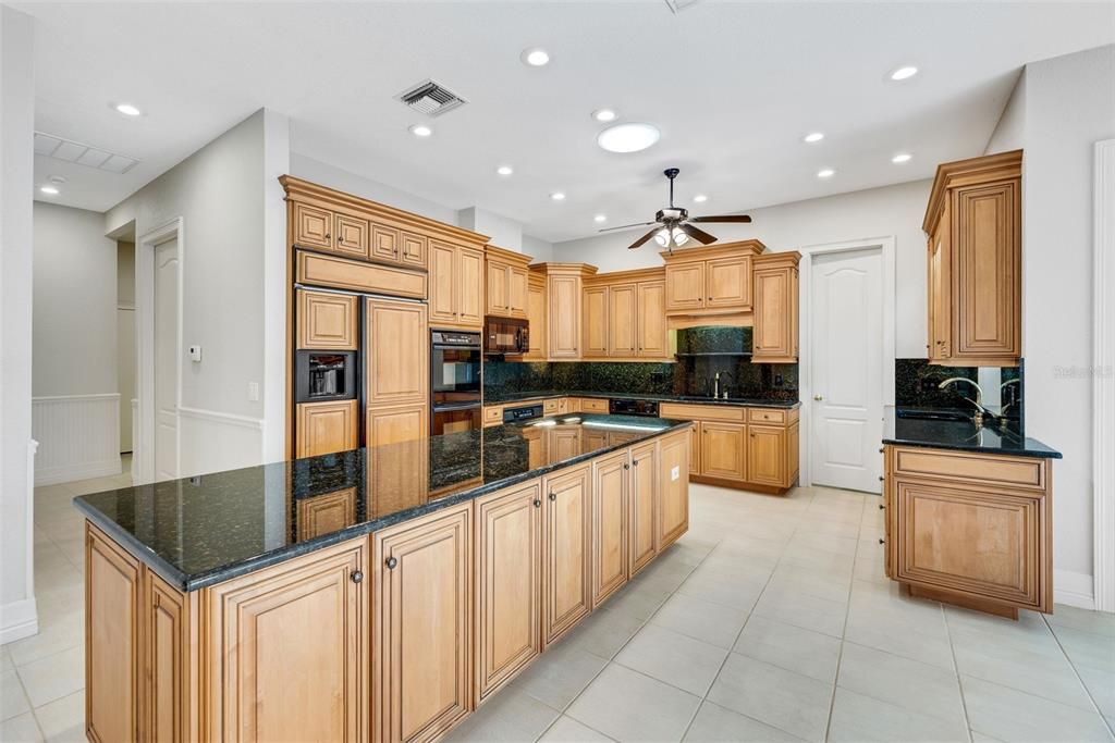 Interior, Kitchen, Recessed Lighting
