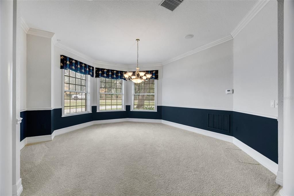 Chandelier, Empty room, Interior, Pendant Lights