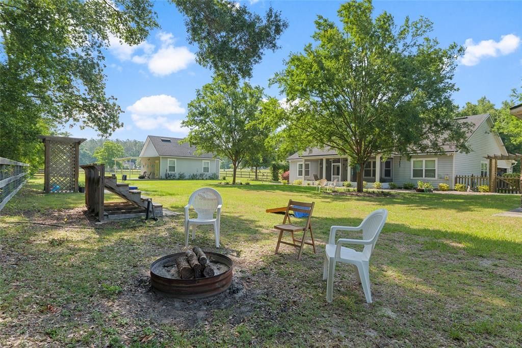 Backyard, Exterior