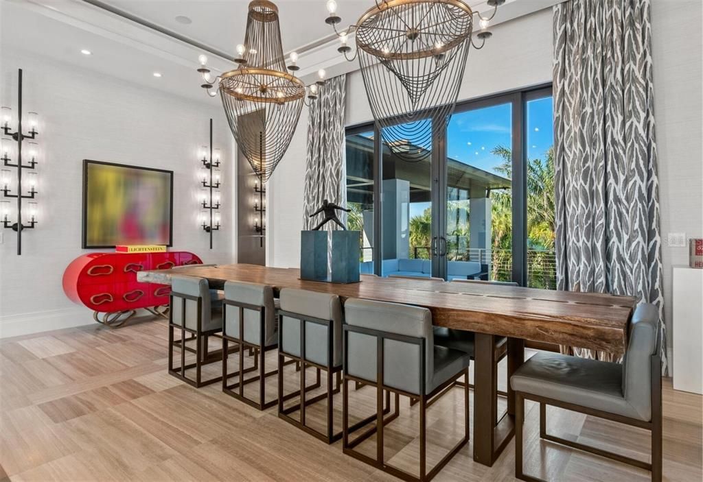 Chandelier, Dining room, Interior, Pendant Lights, Recessed Lighting, Wood Texture Flooring