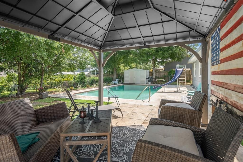 Exterior, Playground, Pool