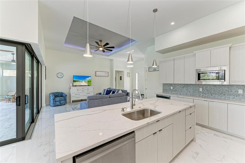 Interior, Kitchen, Living room, Marble, Pendant Lights, Recessed Lighting