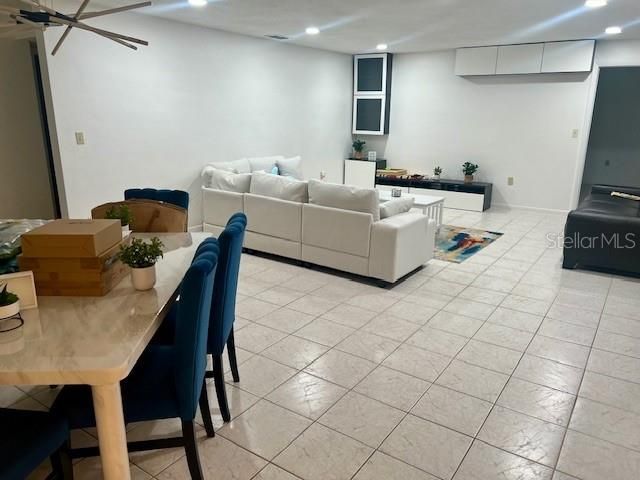 Dining room, Interior, Living room, Recessed Lighting