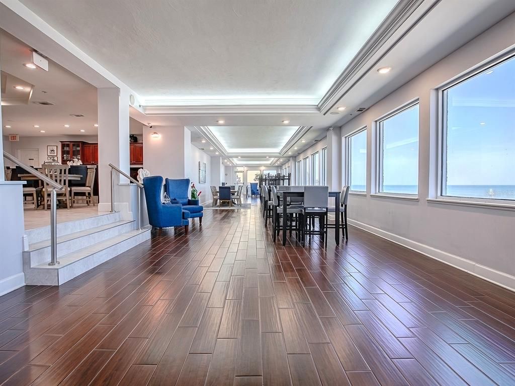 Dining room, Interior, Living room, Recessed Lighting, Water, Wood Texture Flooring