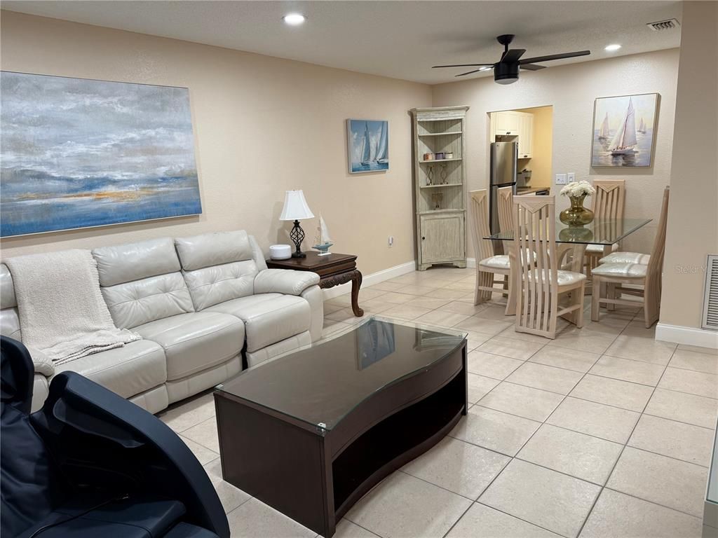 Dining room, Interior, Living room, Recessed Lighting