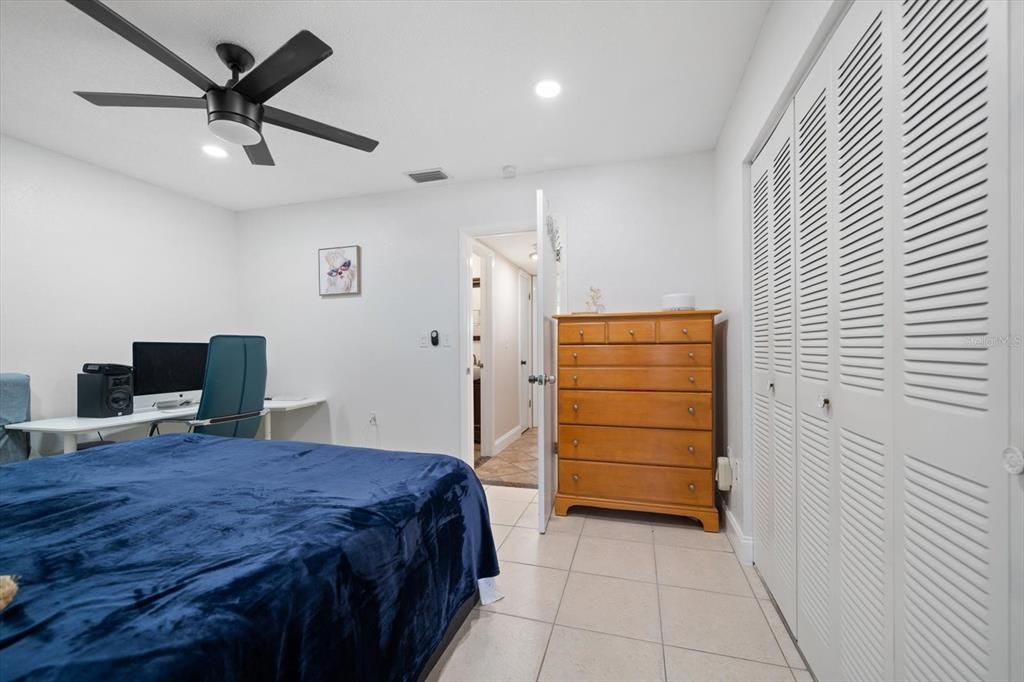 Bedroom, Home Office, Interior, Recessed Lighting