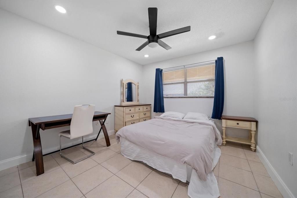 Bedroom, Home Office, Interior, Recessed Lighting